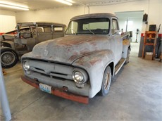 Steve's 1953 Ford F100 - 